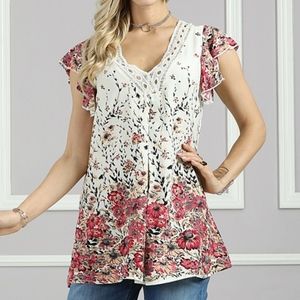Suzanne Betro Floral Flutter Sleeves Top XL